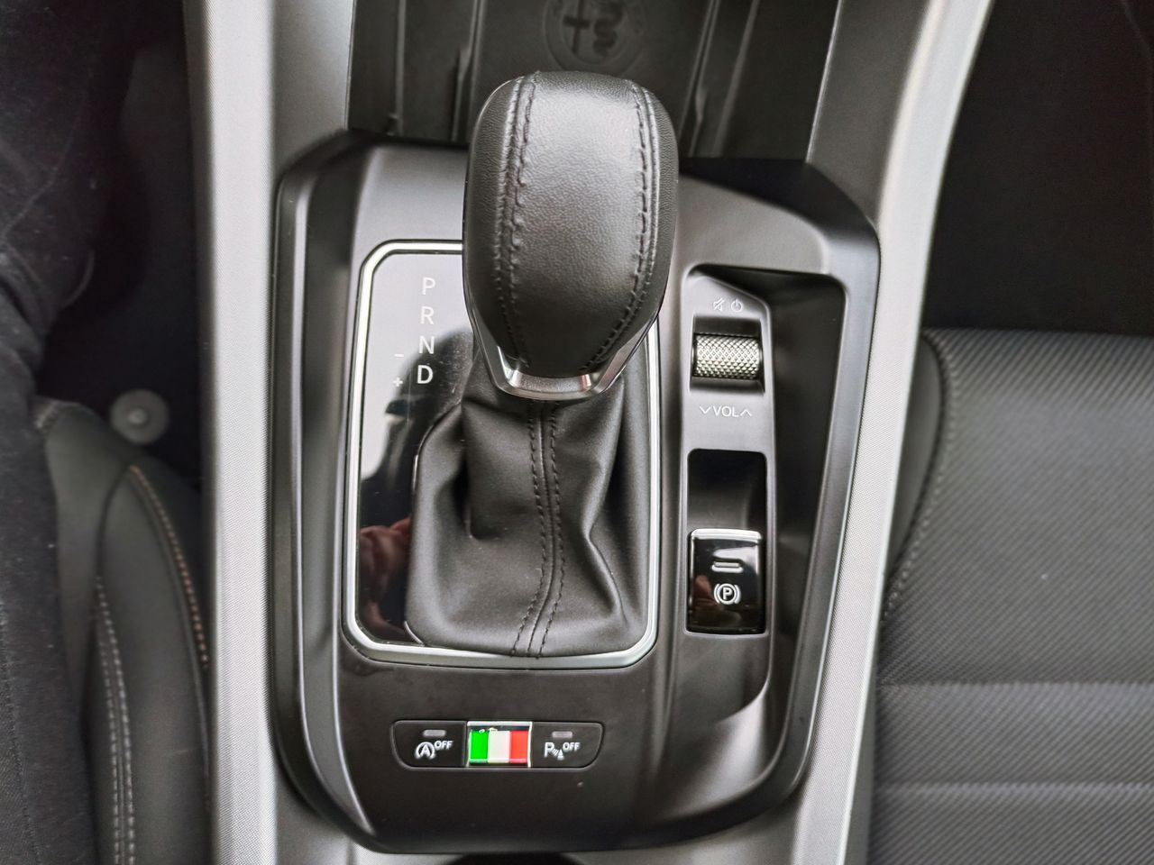Foto Alfa Romeo Tonale 18