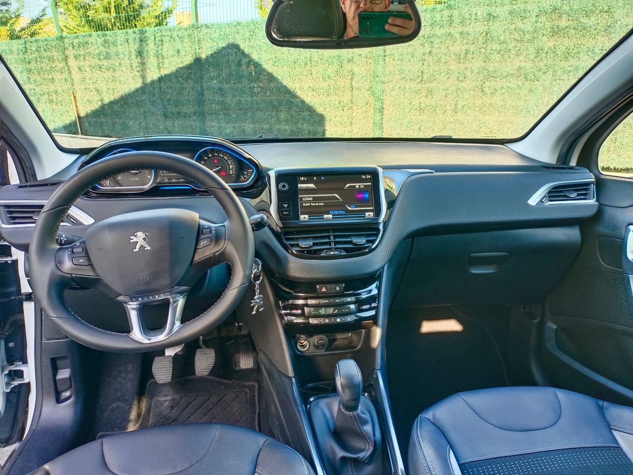 Foto Peugeot 2008 4