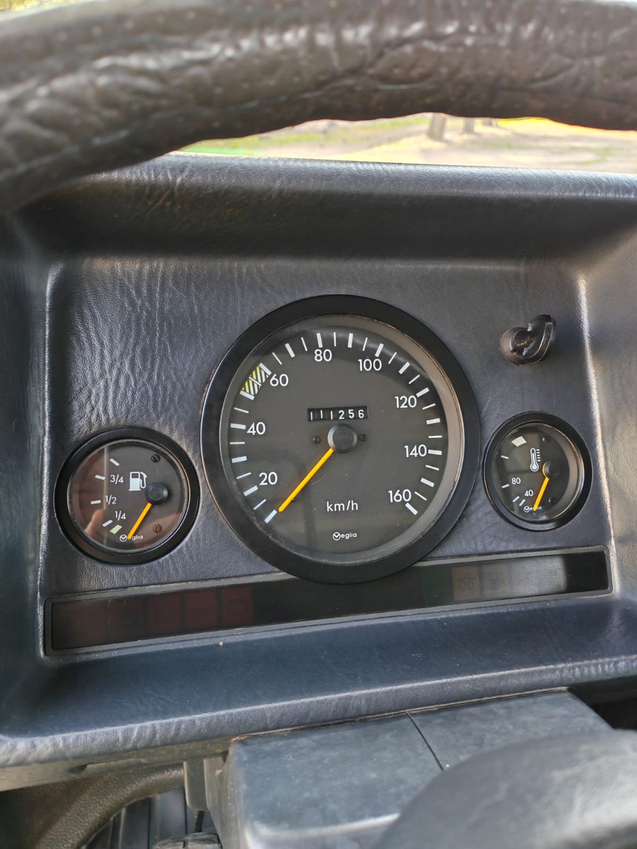 Foto Mercedes-Benz MB 100 5
