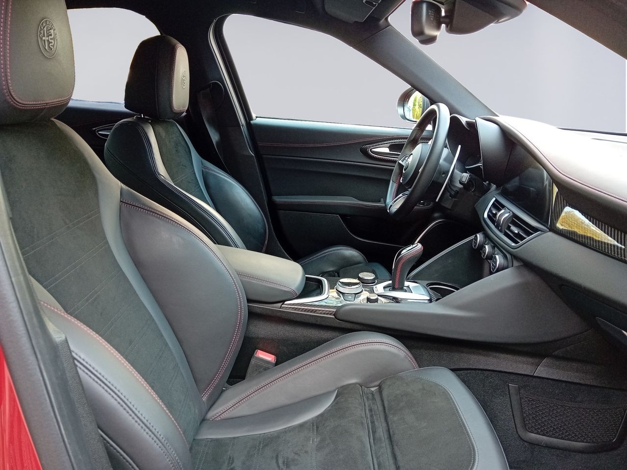 Foto Alfa Romeo Giulia 9