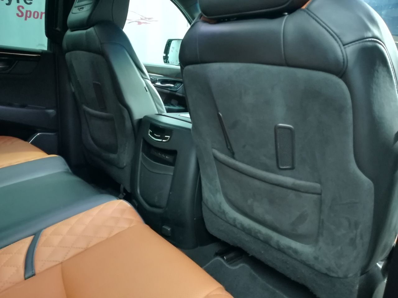 Foto Cadillac Escalade 20