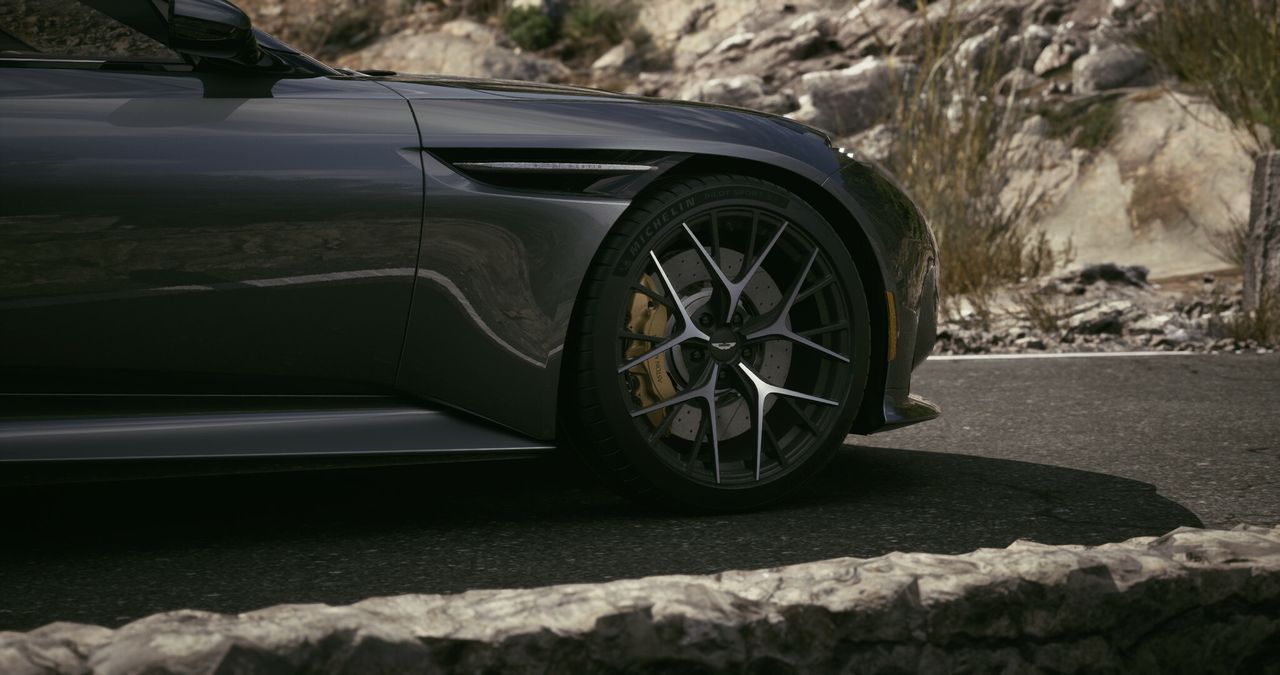 Foto Aston martin DB12 4