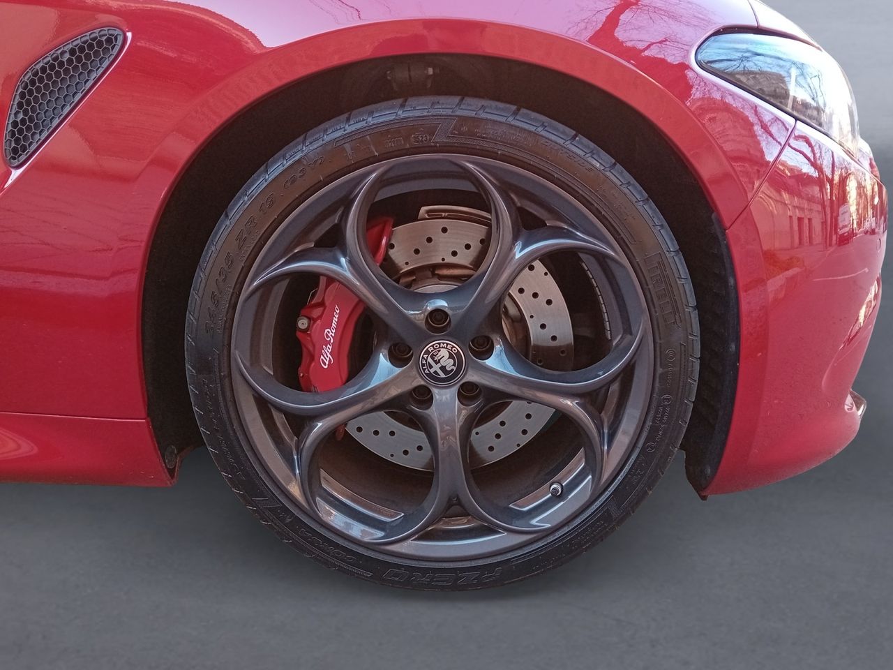 Foto Alfa Romeo Giulia 19