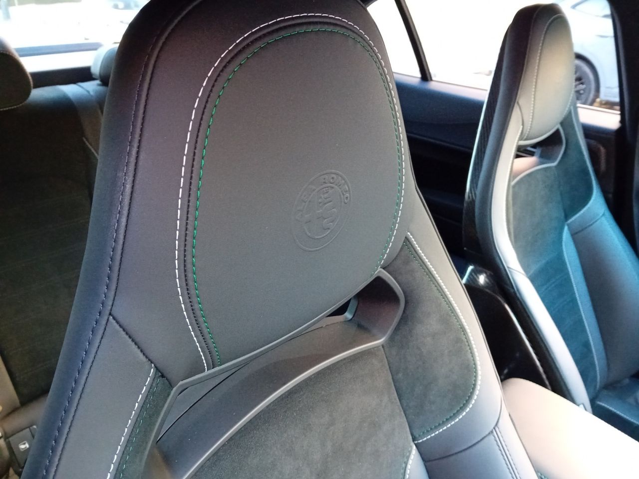 Foto Alfa Romeo Giulia 15
