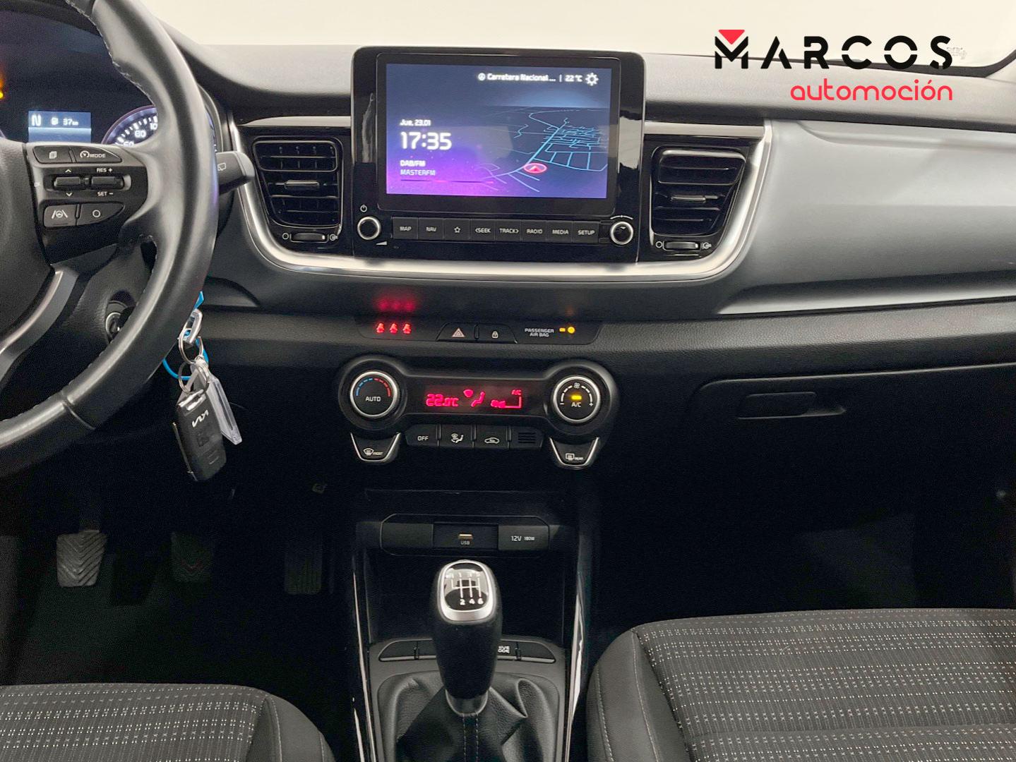 Foto Kia Stonic 11