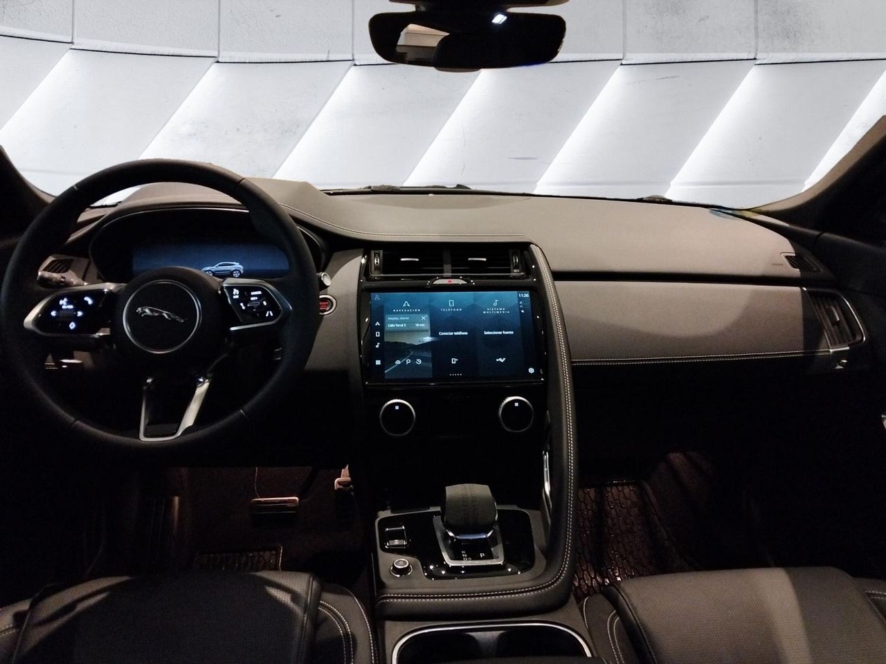Foto Jaguar E-Pace 9