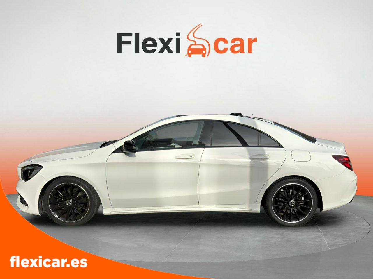 Foto Mercedes-Benz Clase CLA 9