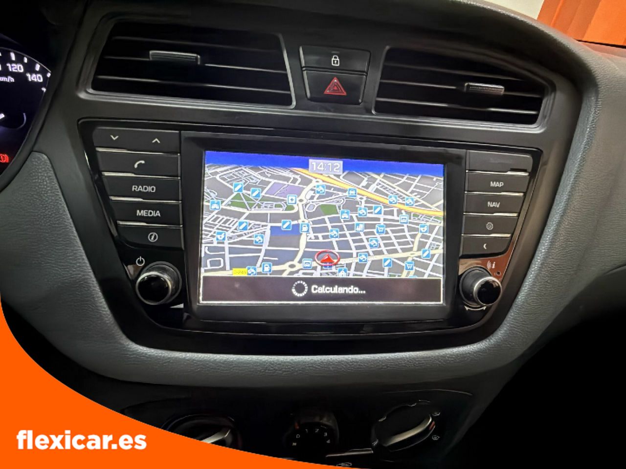 Foto Hyundai i20 10