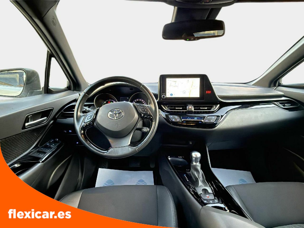 Foto Toyota C-HR 9