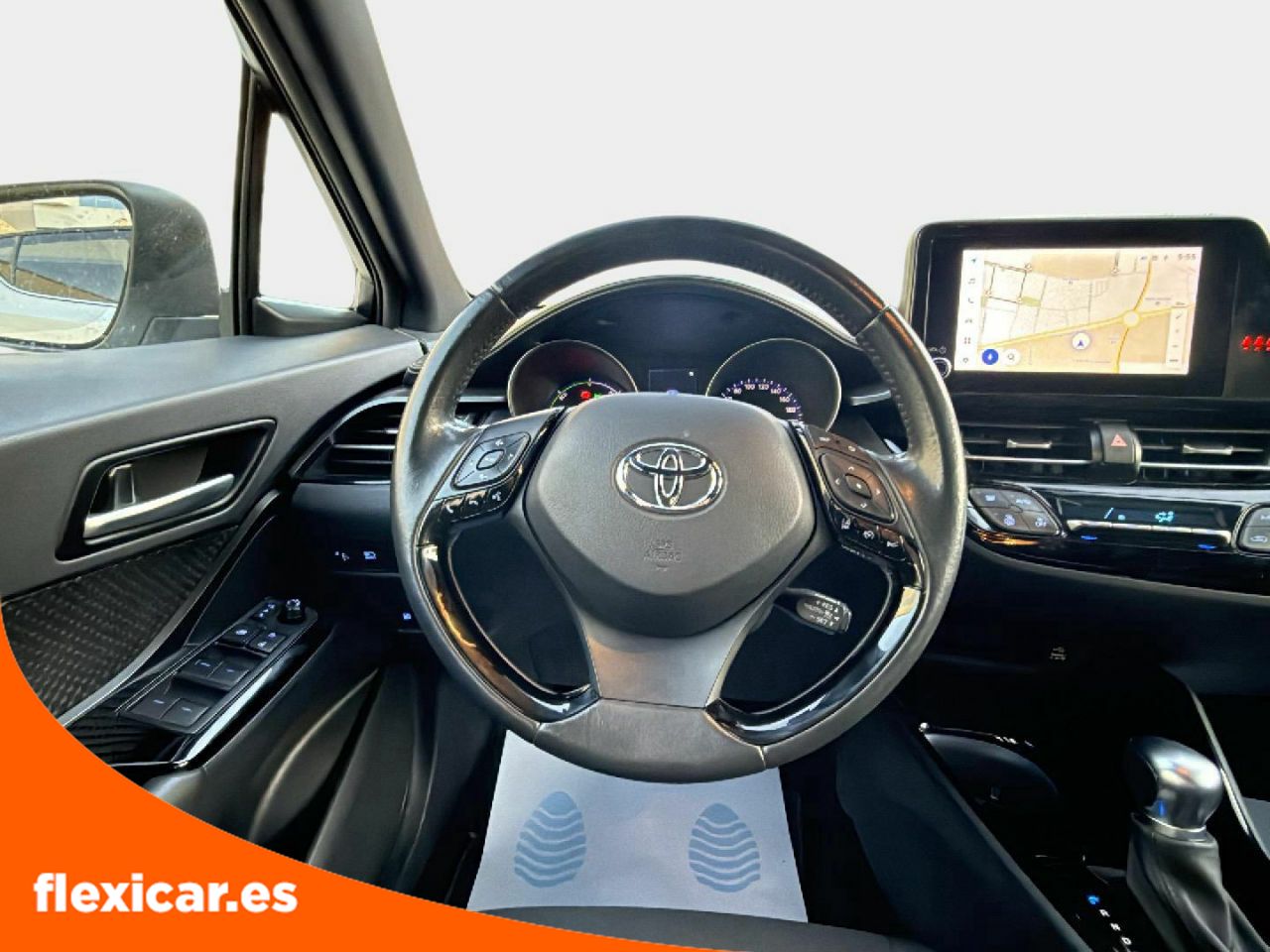 Foto Toyota C-HR 10