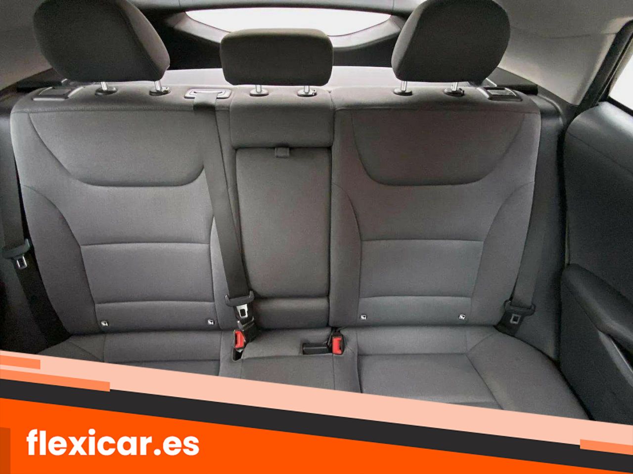 Foto Hyundai IONIQ 16