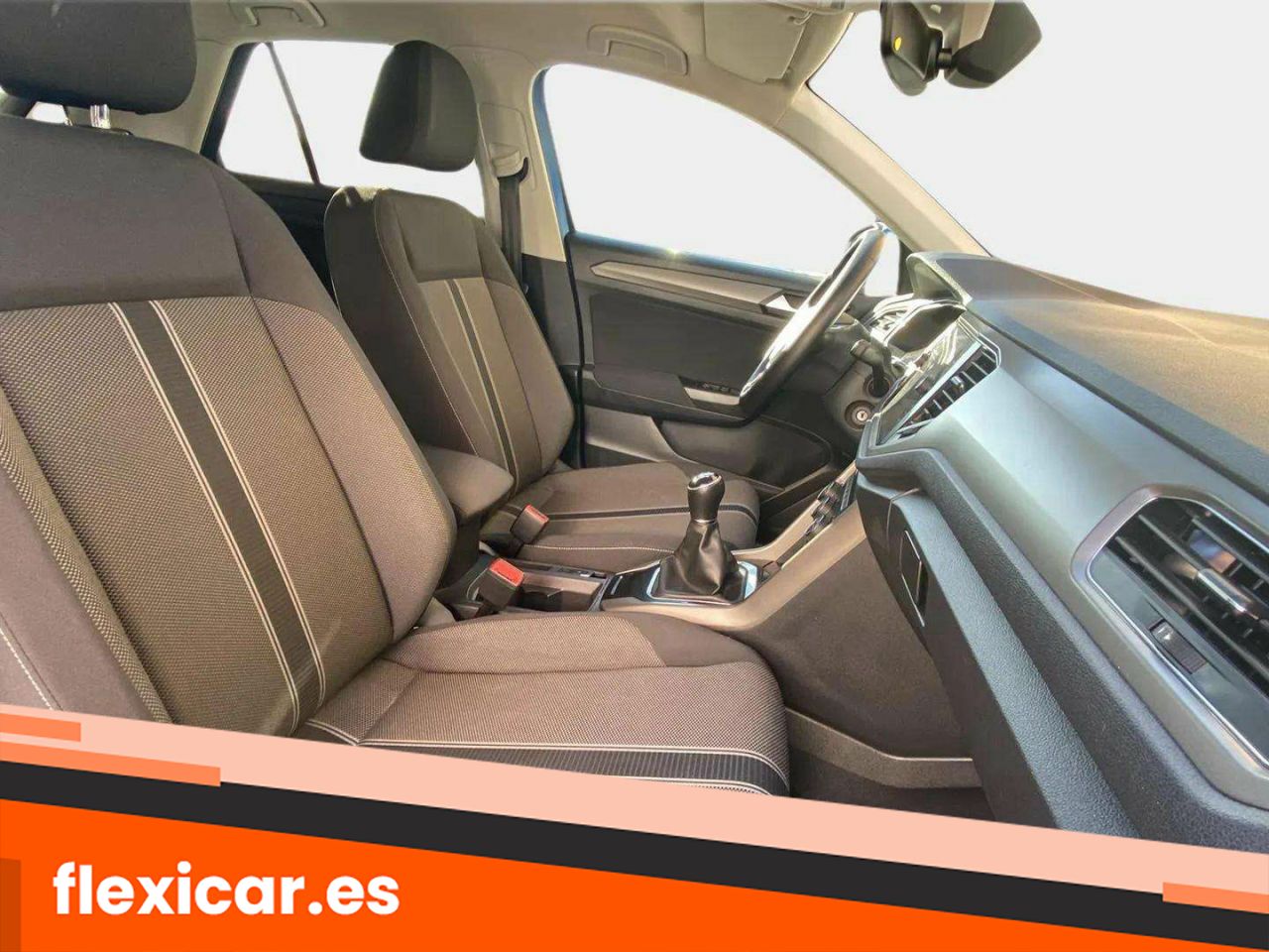 Foto Volkswagen T-Roc 14
