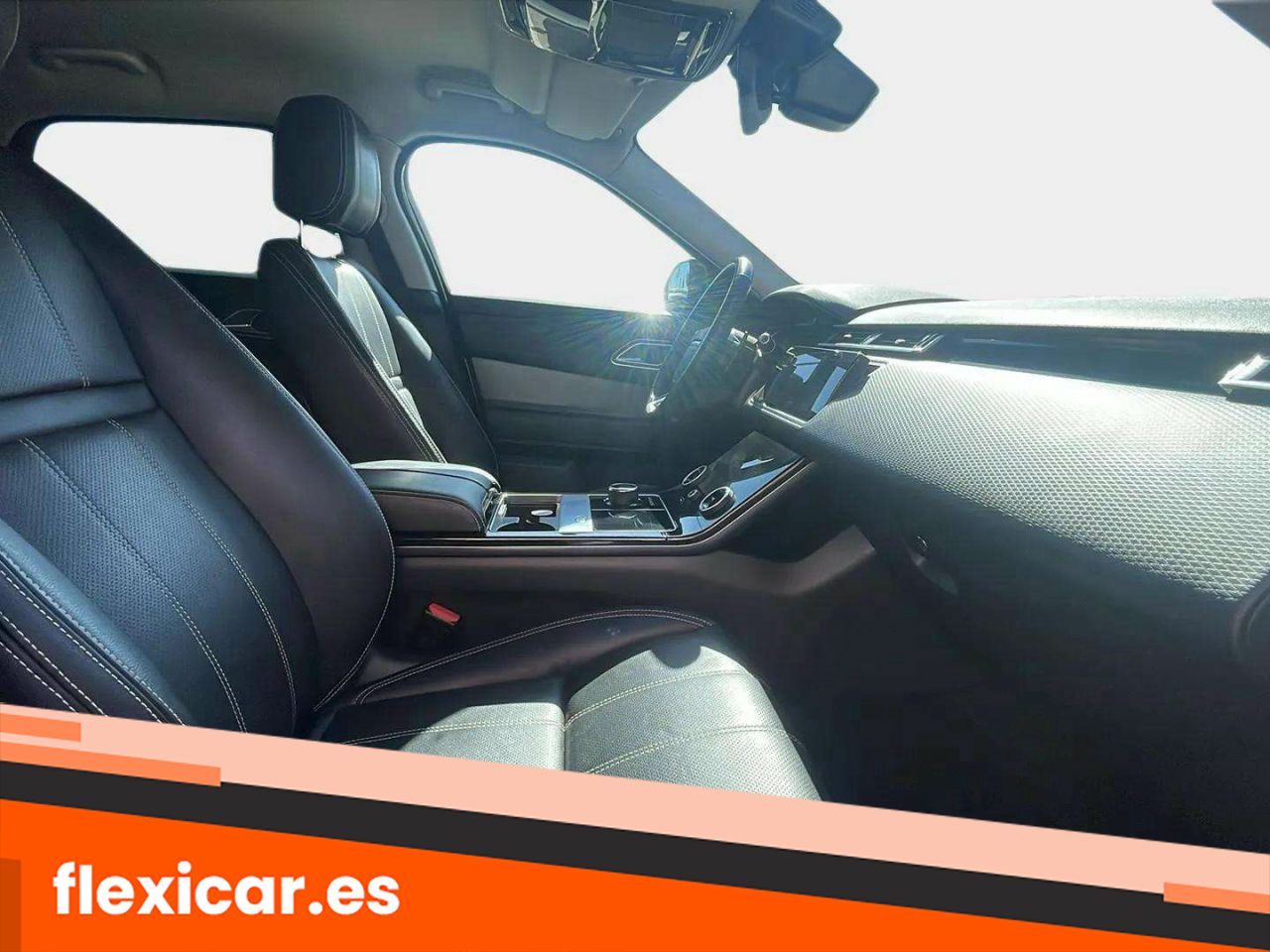 Foto Land-Rover Range Rover Velar 15