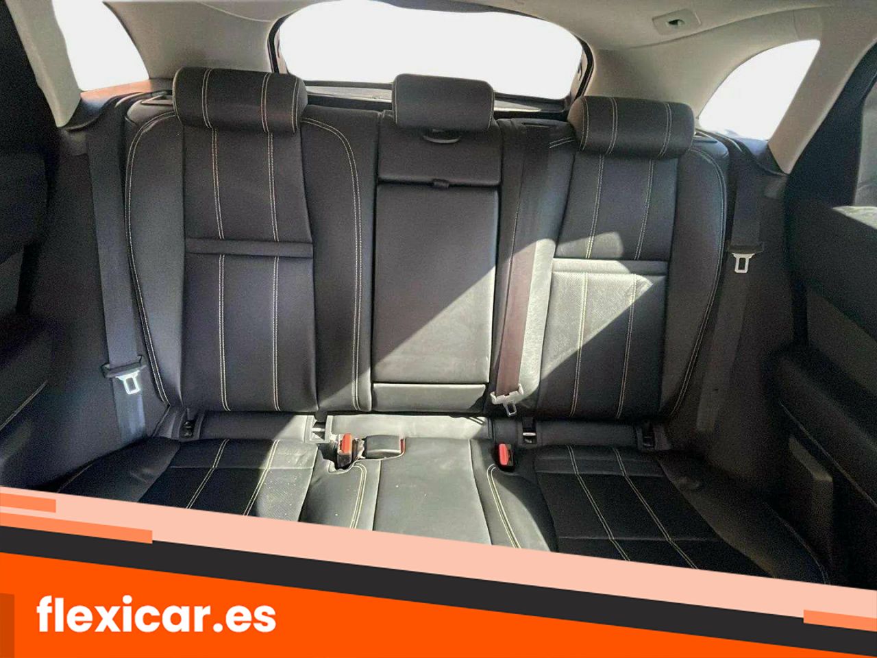 Foto Land-Rover Range Rover Velar 16