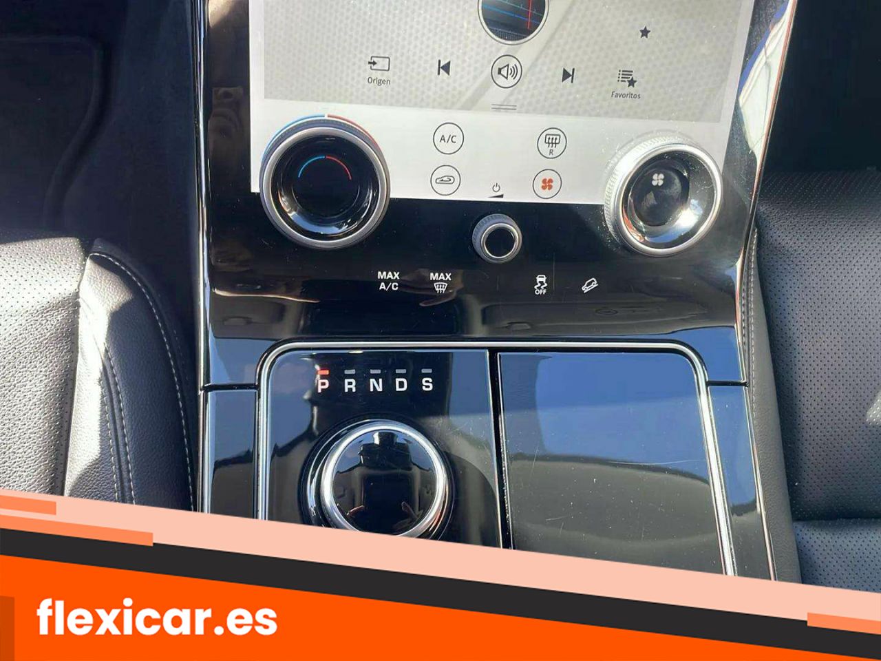Foto Land-Rover Range Rover Velar 24