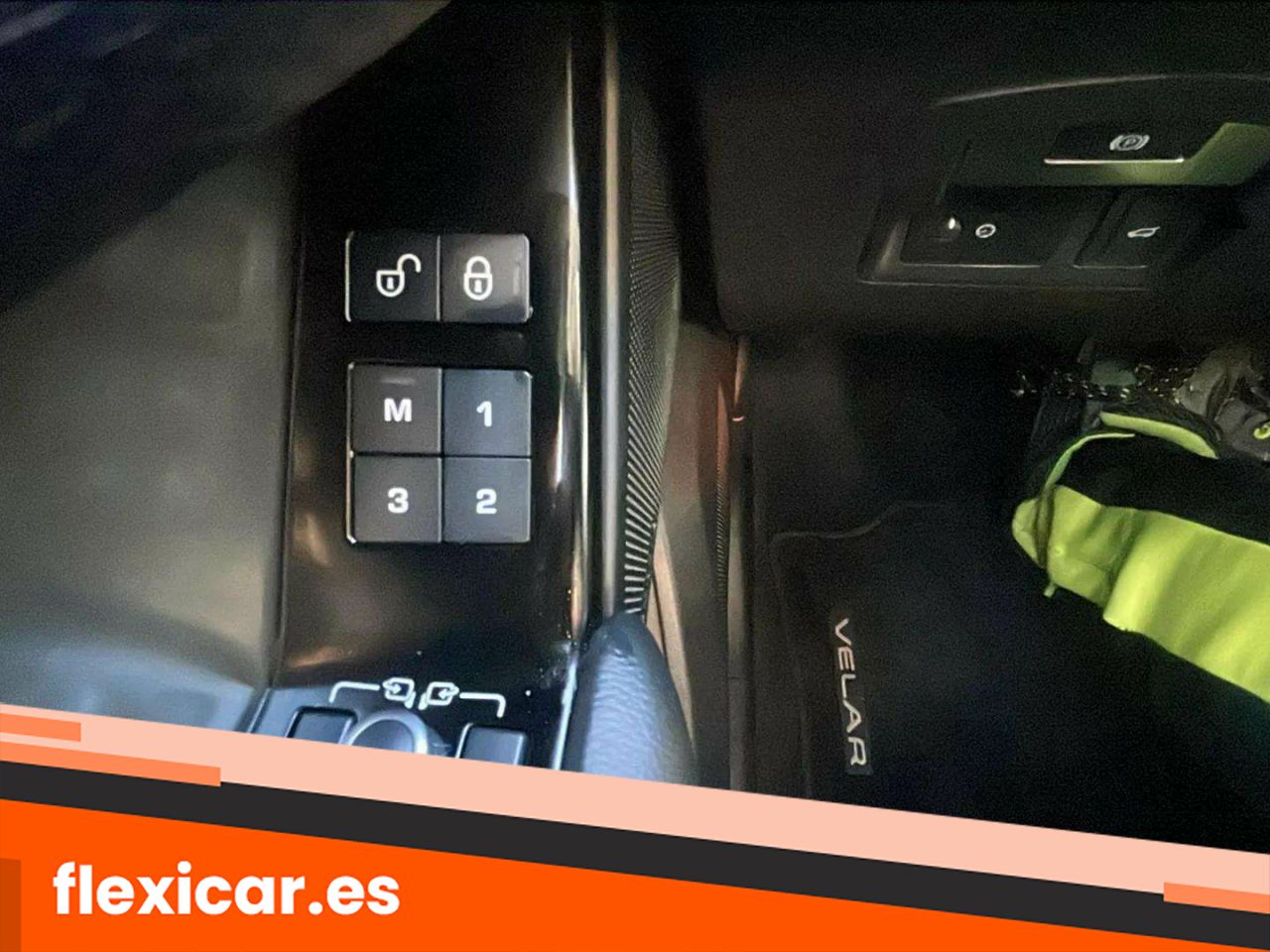 Foto Land-Rover Range Rover Velar 26