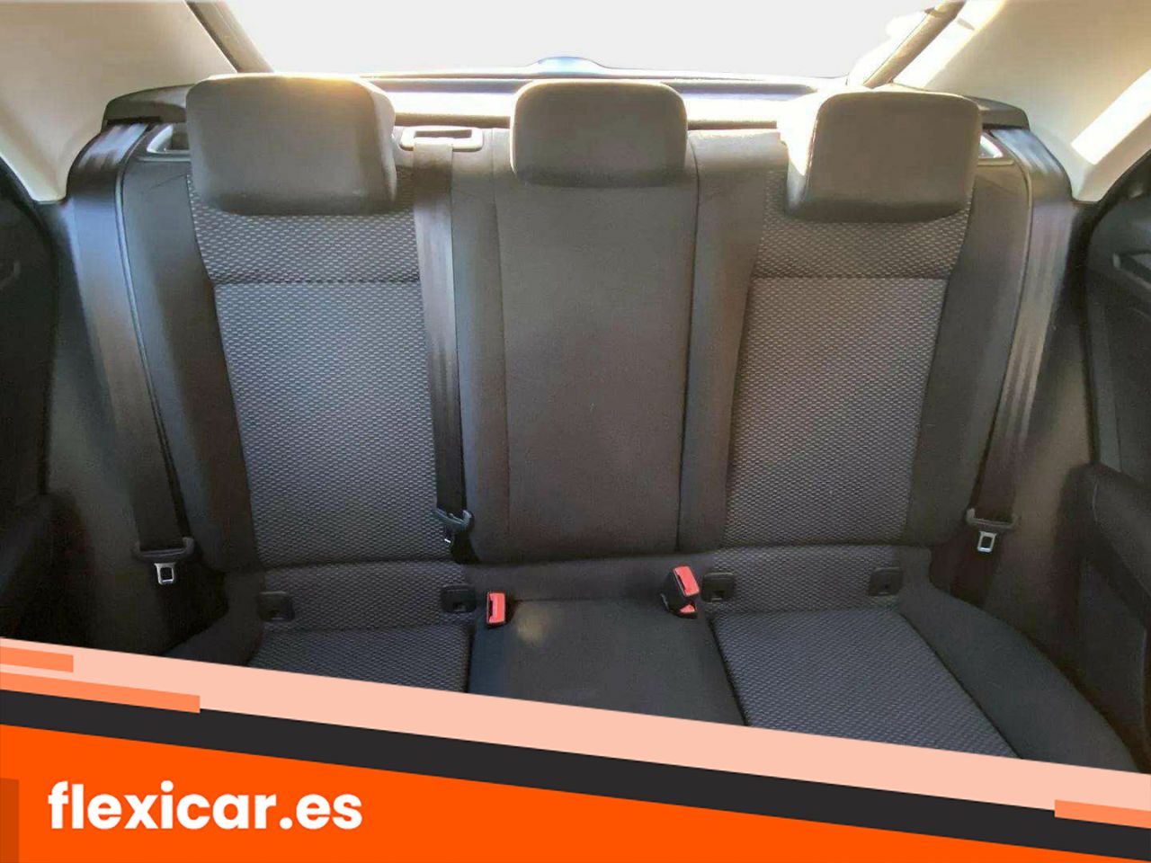 Foto Volkswagen T-Roc 16