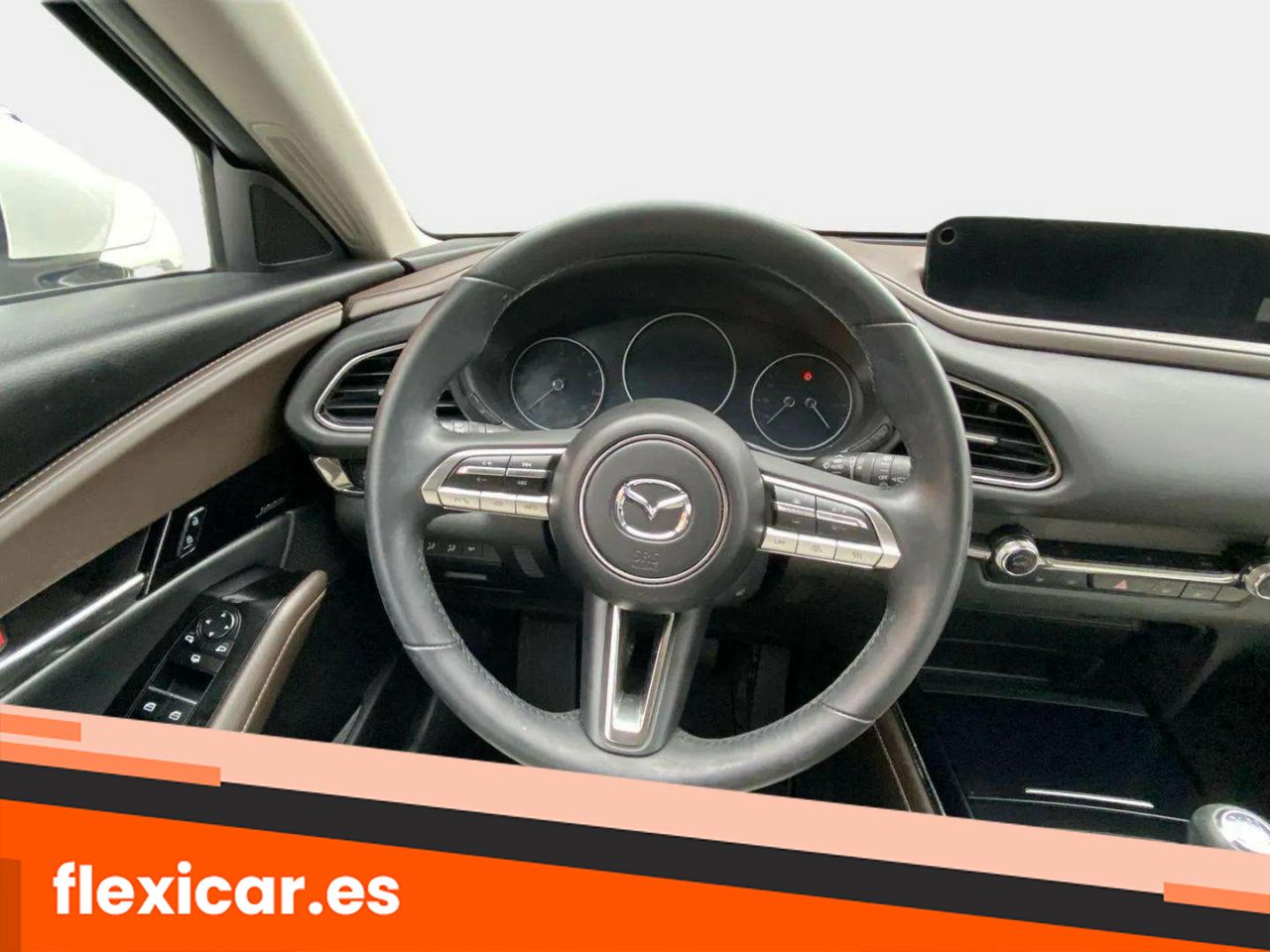 Foto Mazda CX-30 11