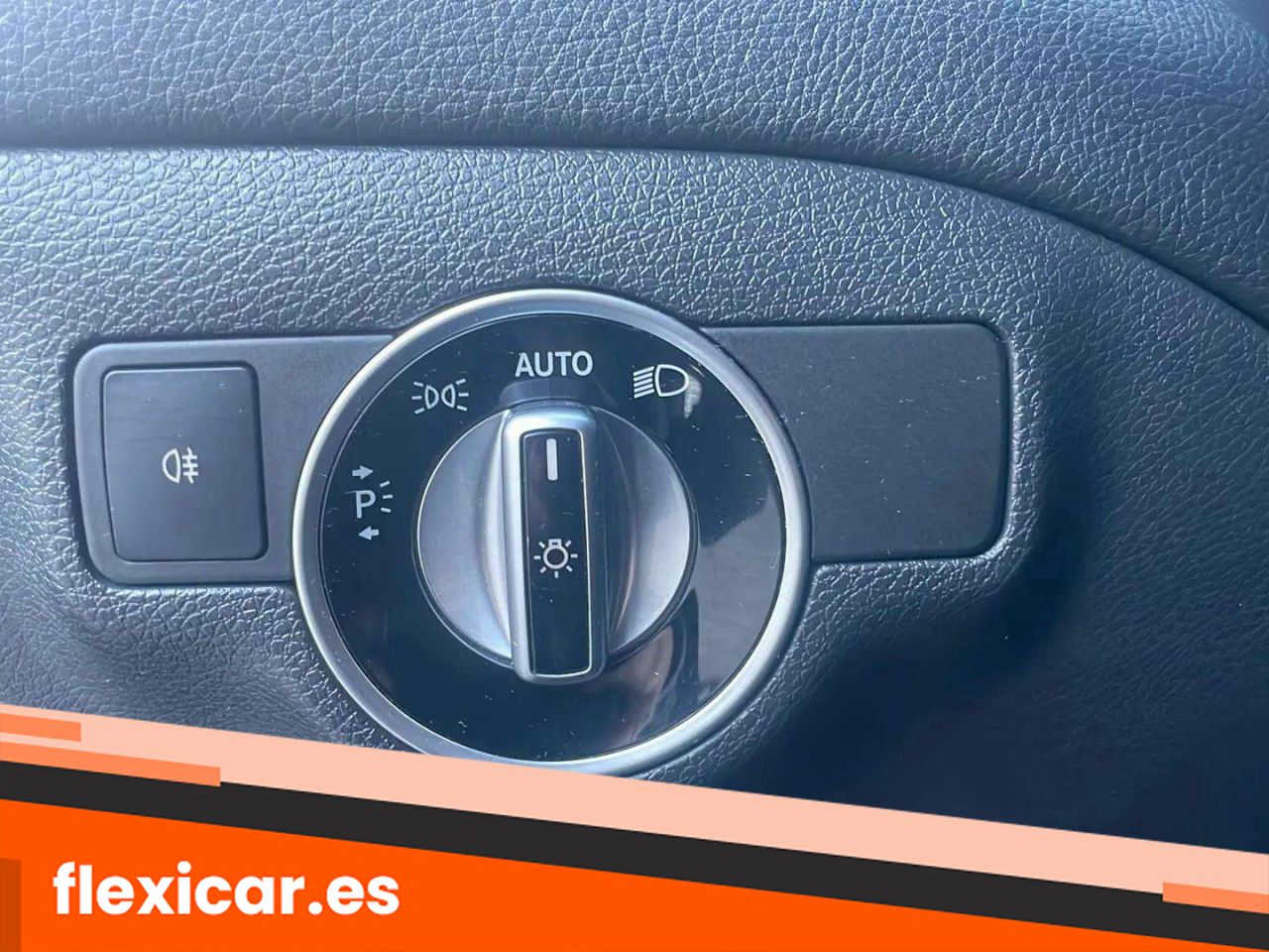 Foto Mercedes-Benz Clase GLA 12