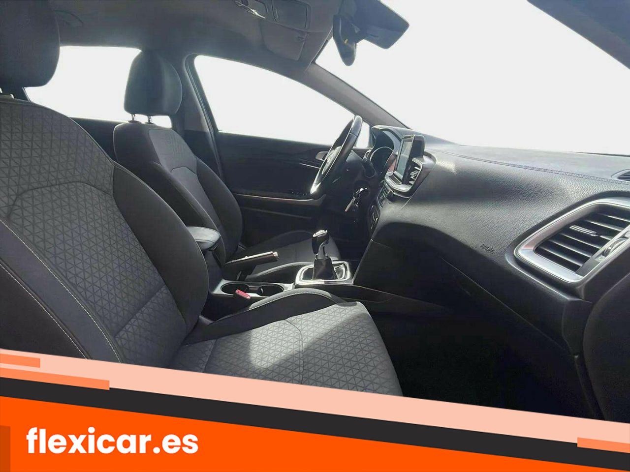 Foto Kia Ceed 15