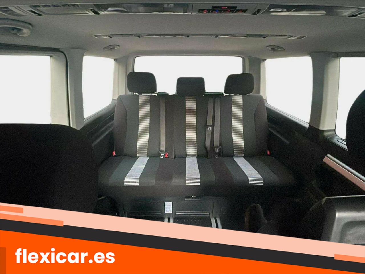 Foto Volkswagen Multivan 15