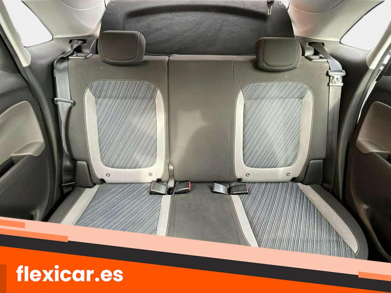 Foto Opel Crossland X 16