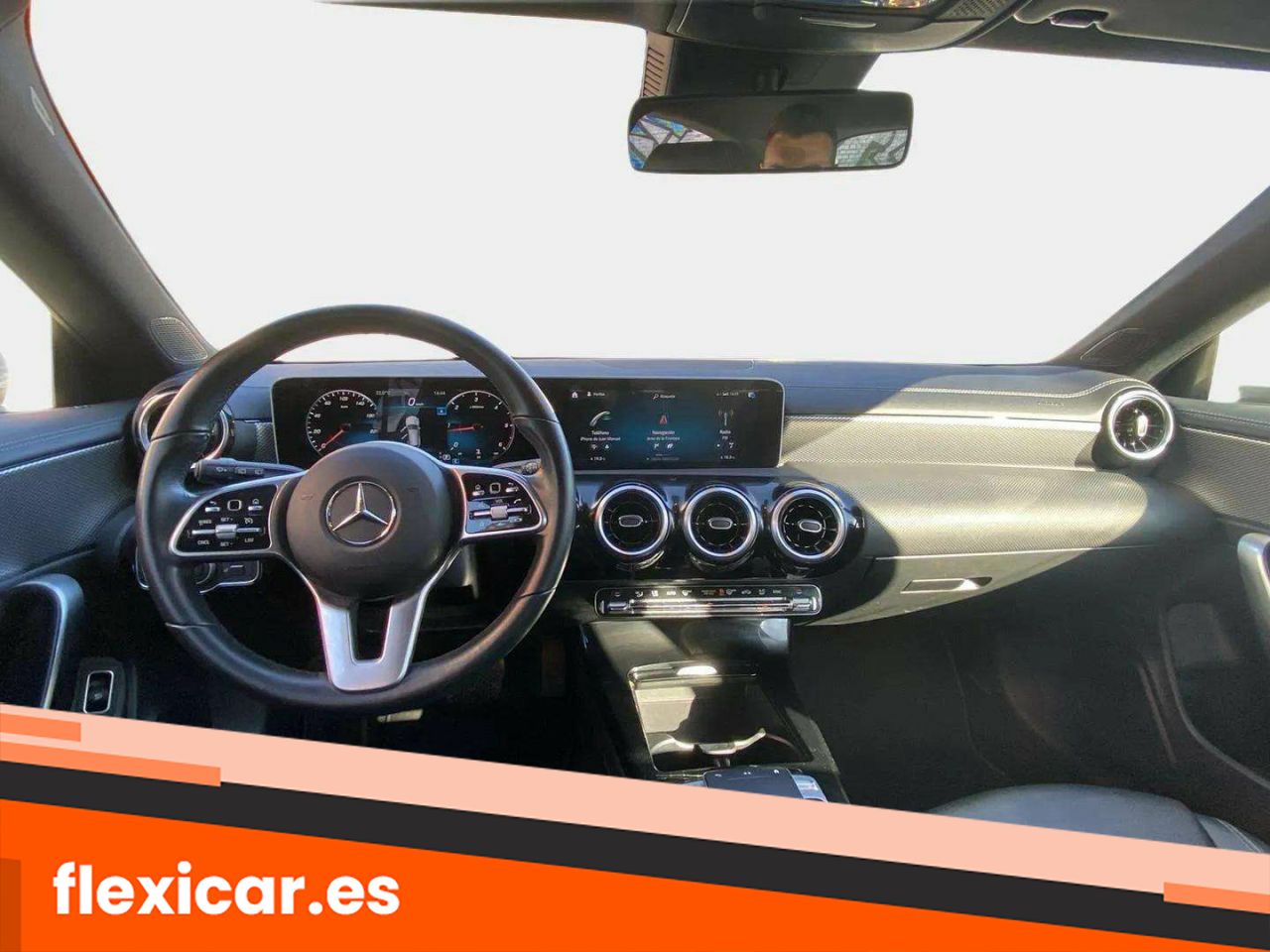 Foto Mercedes-Benz Clase CLA 16