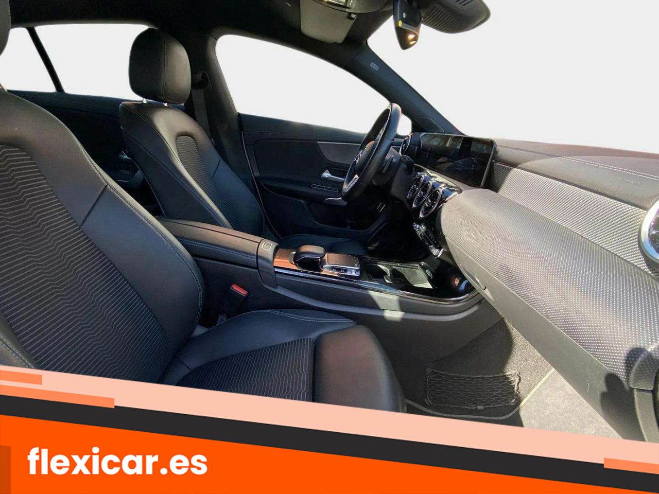 Foto Mercedes-Benz Clase CLA 21