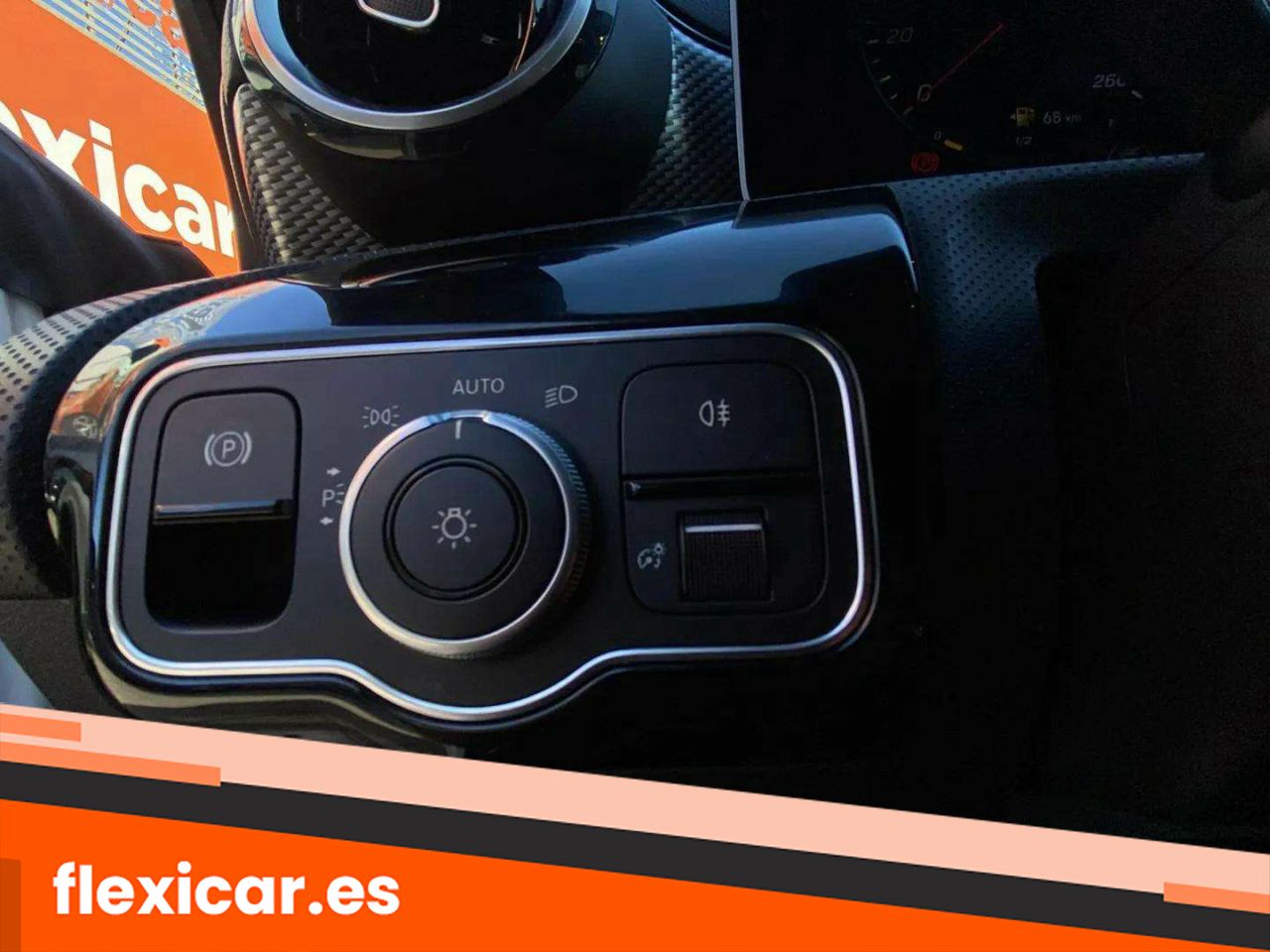 Foto Mercedes-Benz Clase CLA 27