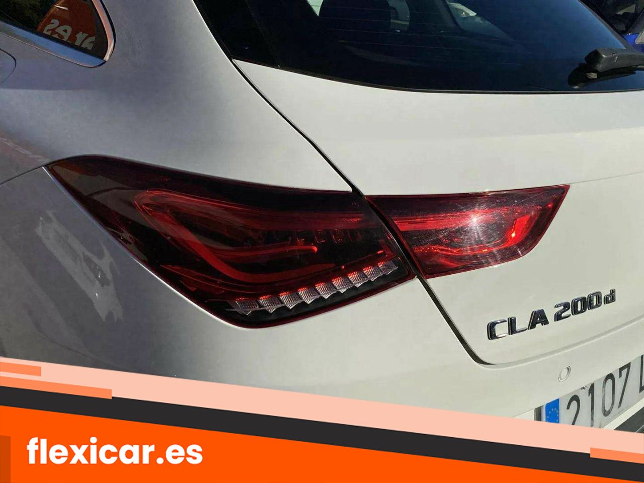 Foto Mercedes-Benz Clase CLA 28