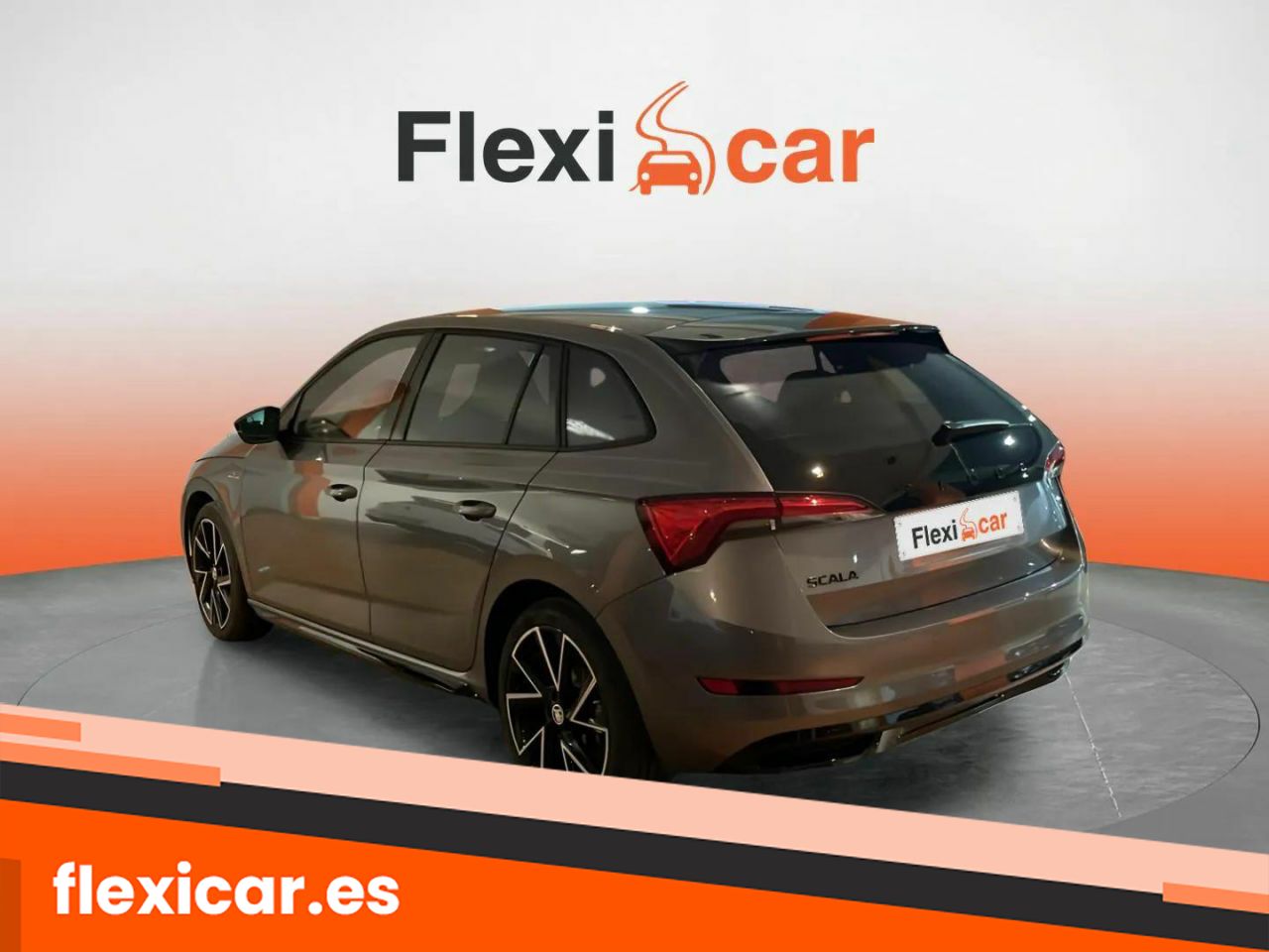 Foto Skoda Scala 4