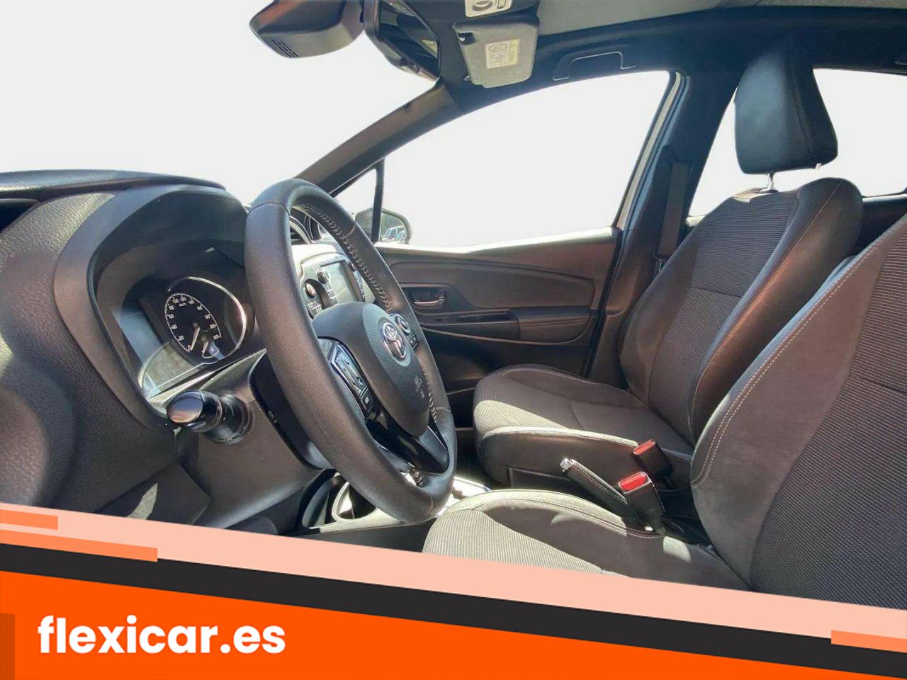 Foto Toyota Yaris 23