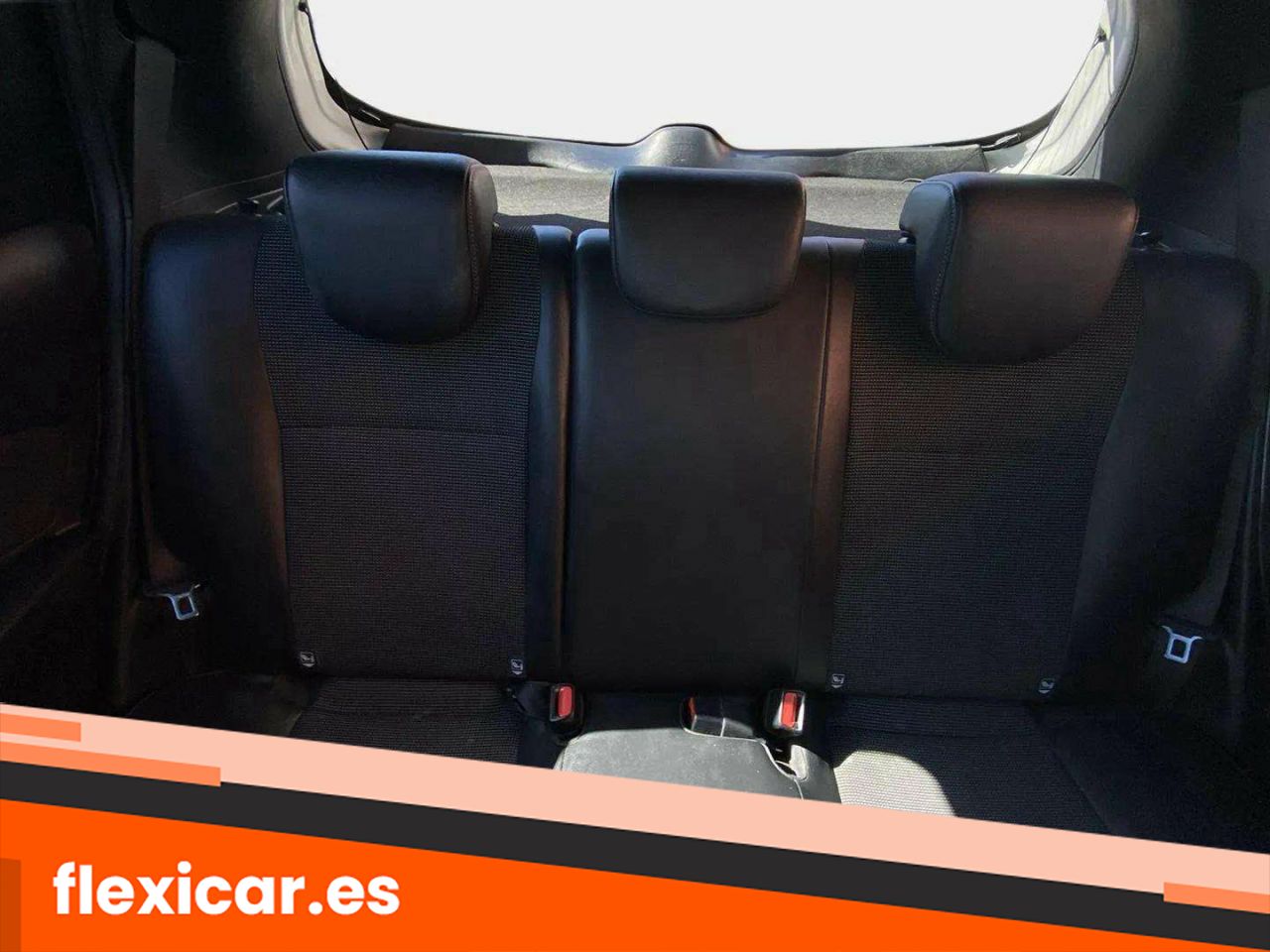 Foto Toyota Yaris 24