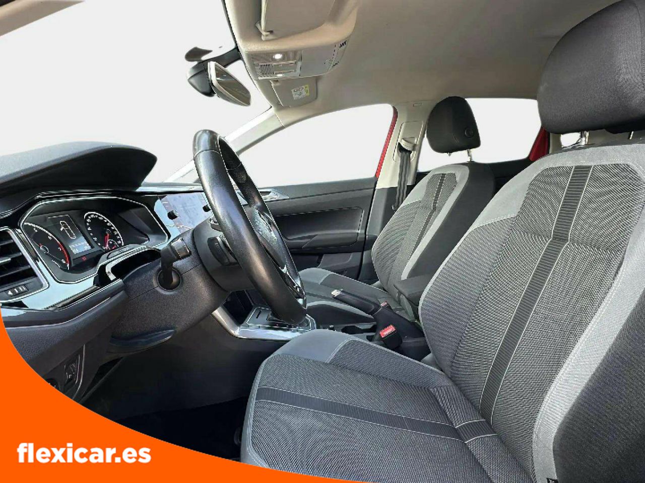 Foto Volkswagen Polo 15