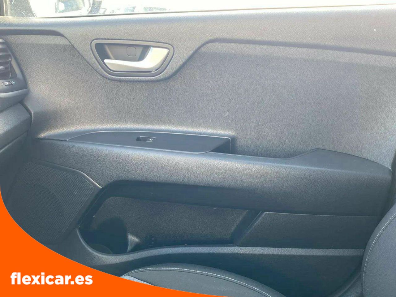 Foto Kia Stonic 24