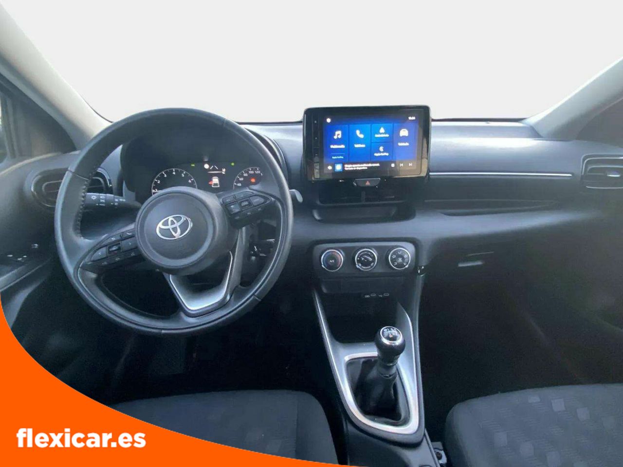 Foto Toyota Yaris 10