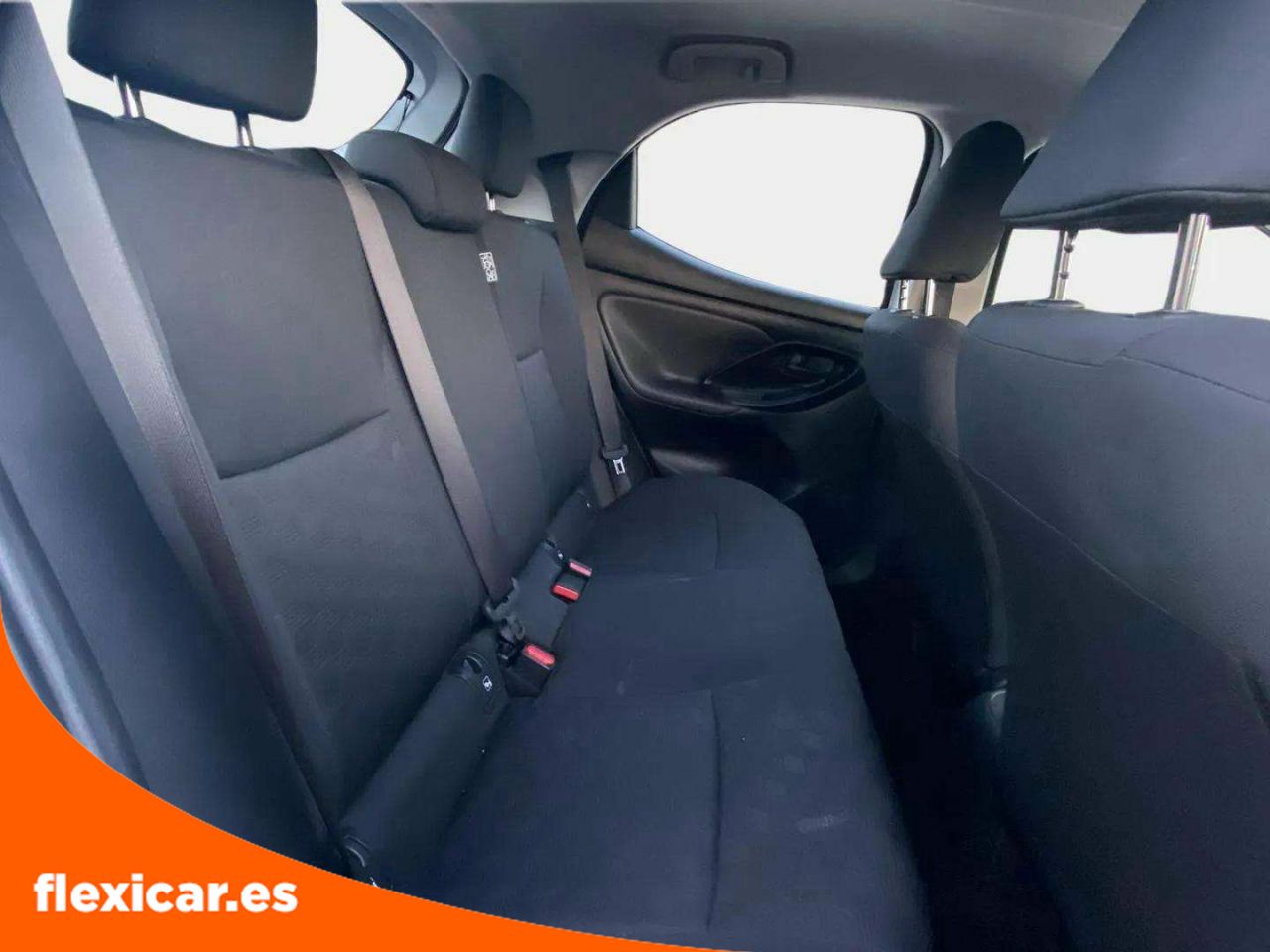 Foto Toyota Yaris 15