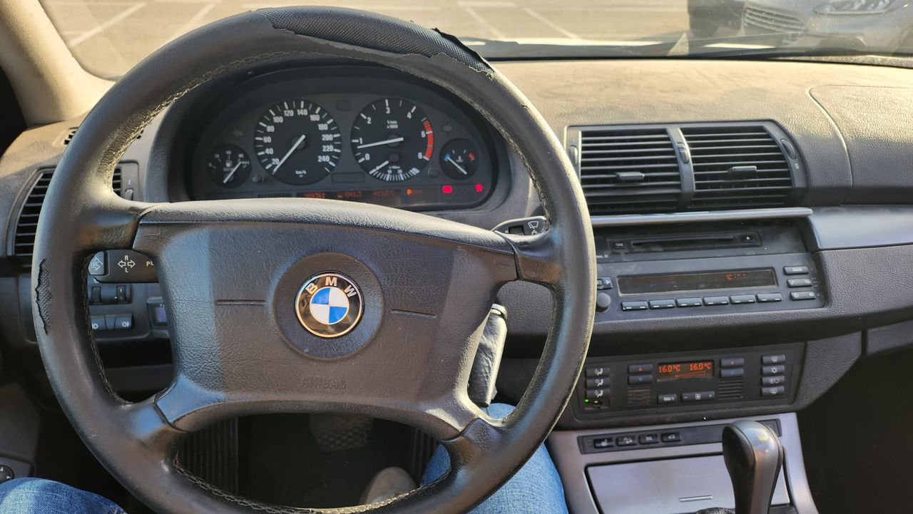 Foto BMW X5 12