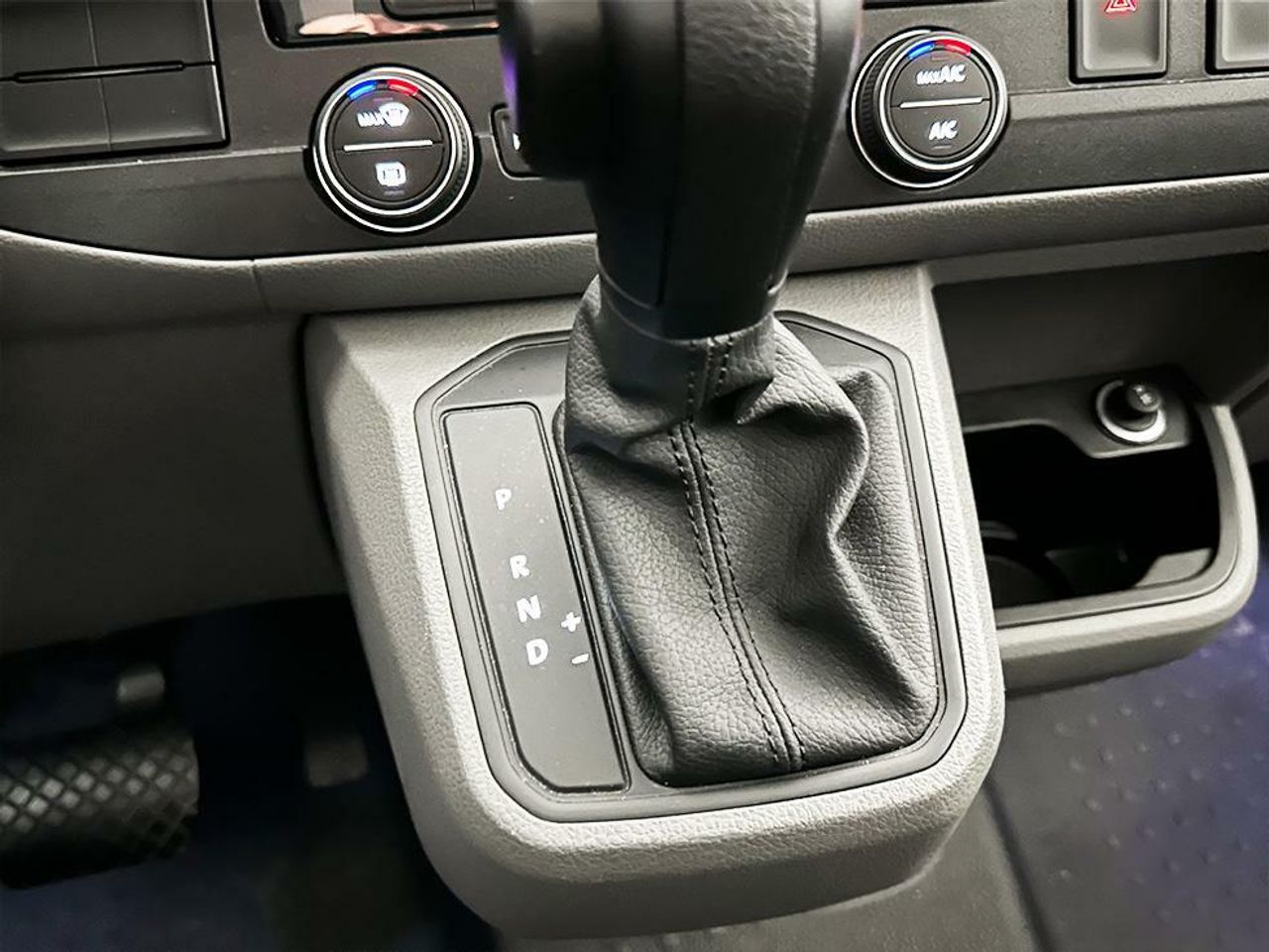 Foto Volkswagen Caravelle 17