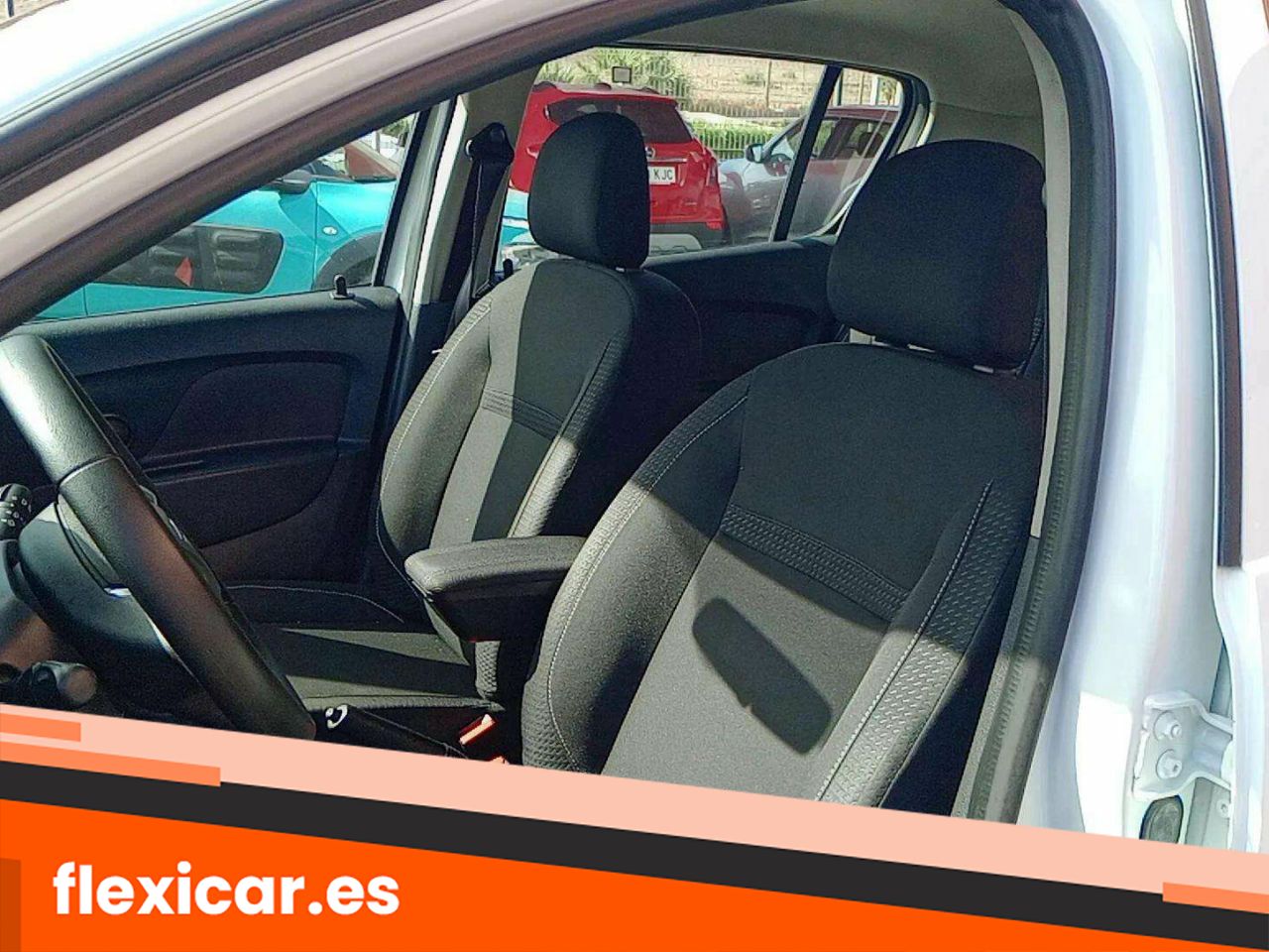 Foto Dacia Sandero 15
