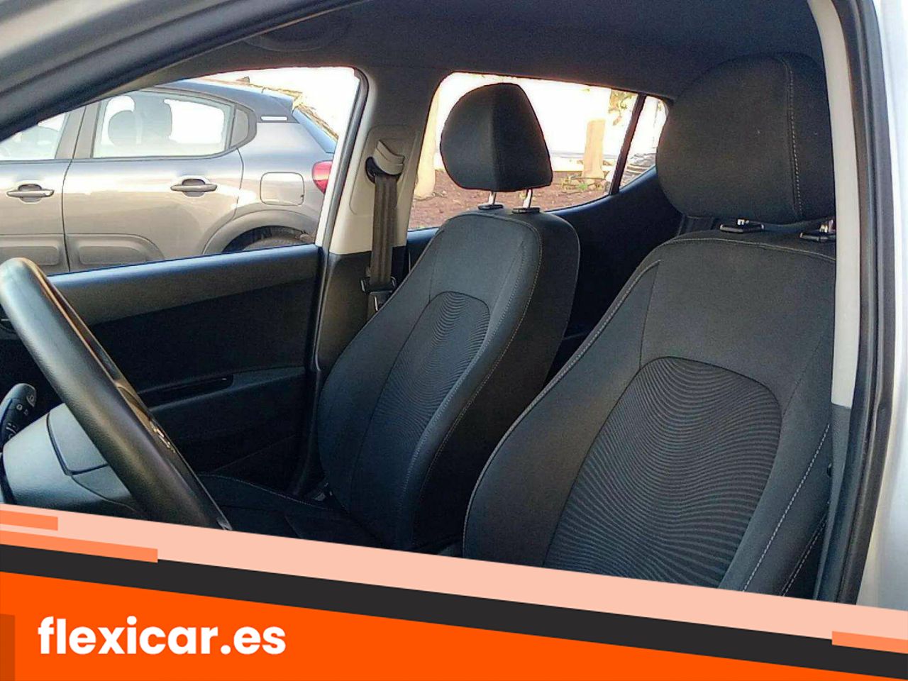 Foto Hyundai i10 16