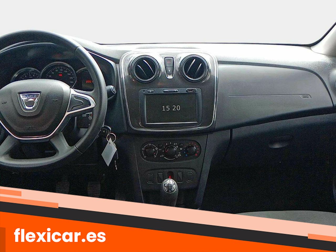 Foto Dacia Sandero 10