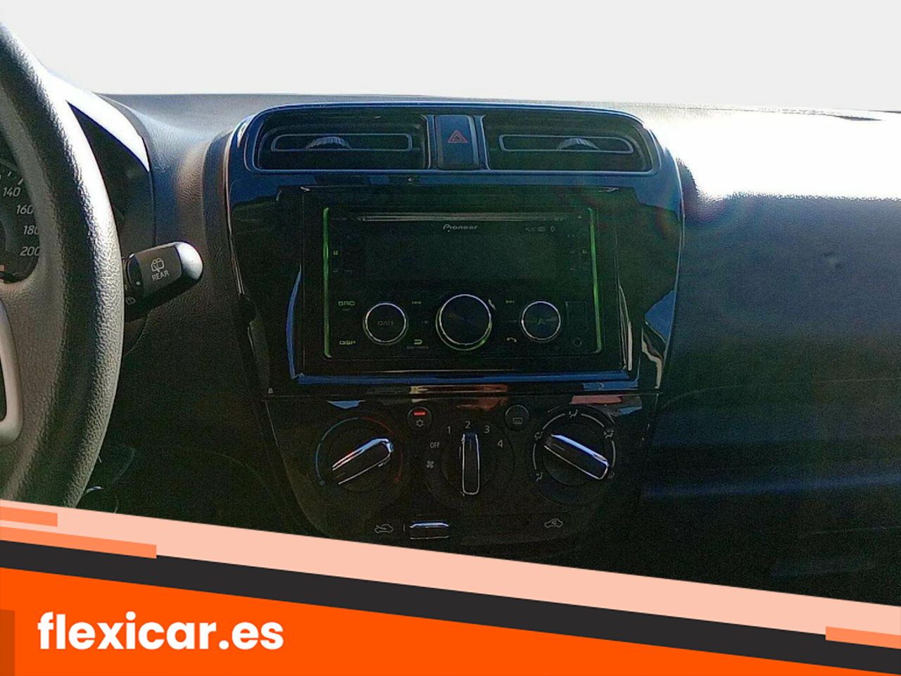 Foto Mitsubishi Space Star 11