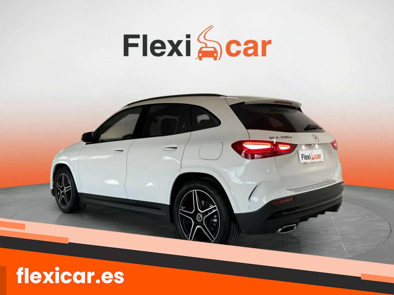 Foto Mercedes-Benz Clase GLA 6