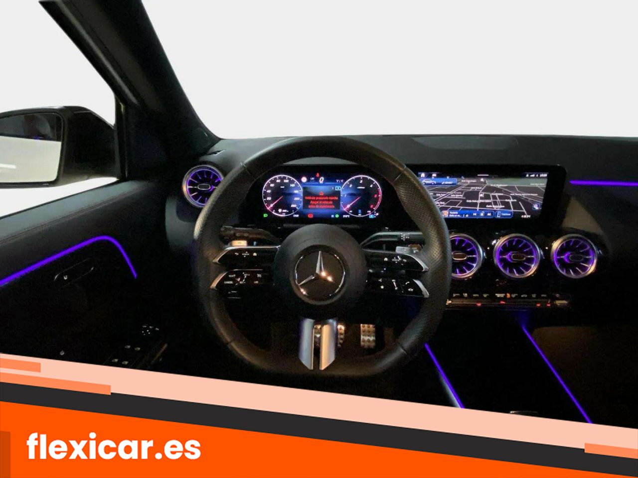 Foto Mercedes-Benz Clase GLA 13