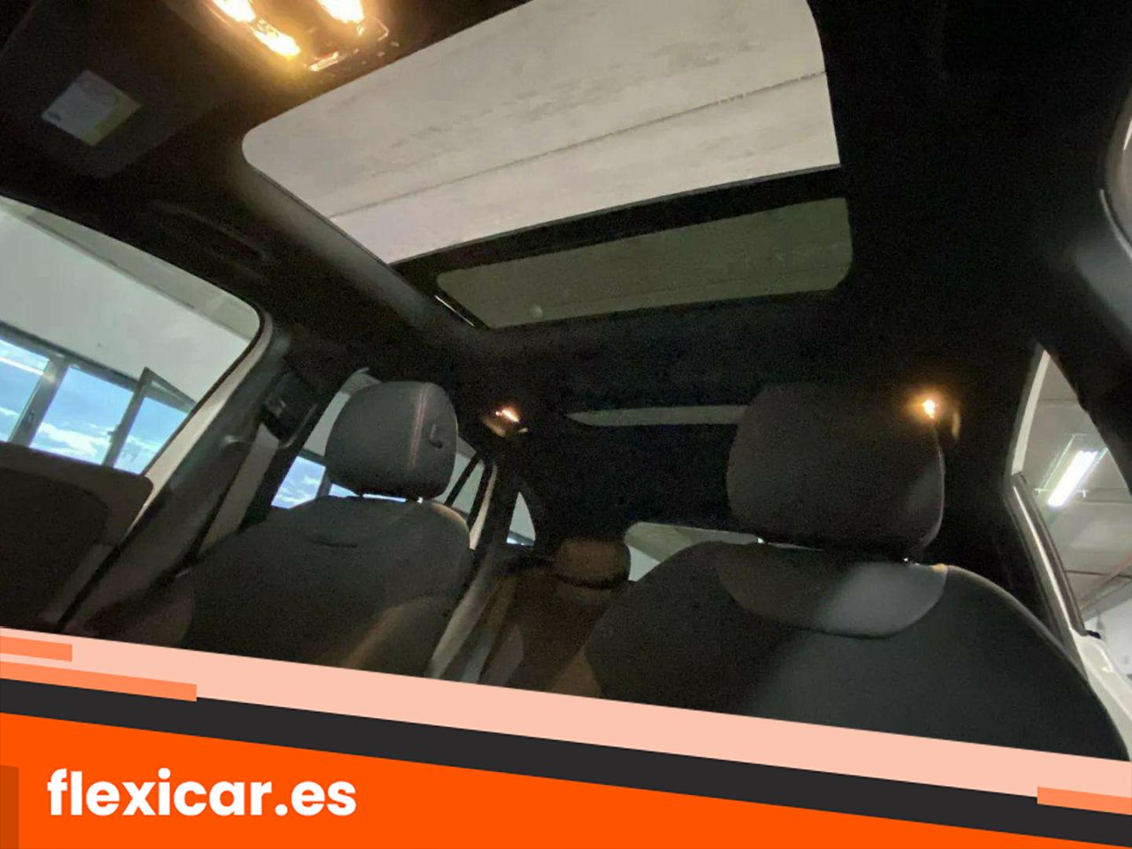 Foto Mercedes-Benz Clase GLA 21