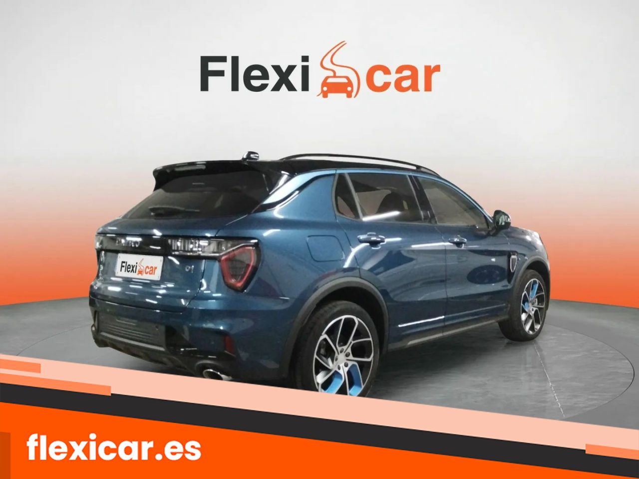 Foto LYNK&CO 01 8