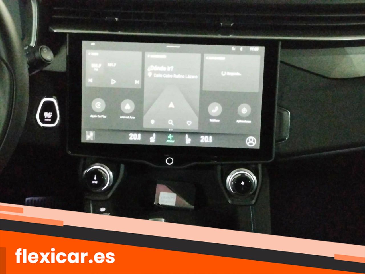 Foto LYNK&CO 01 11