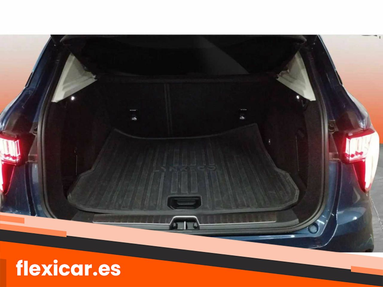 Foto LYNK&CO 01 16