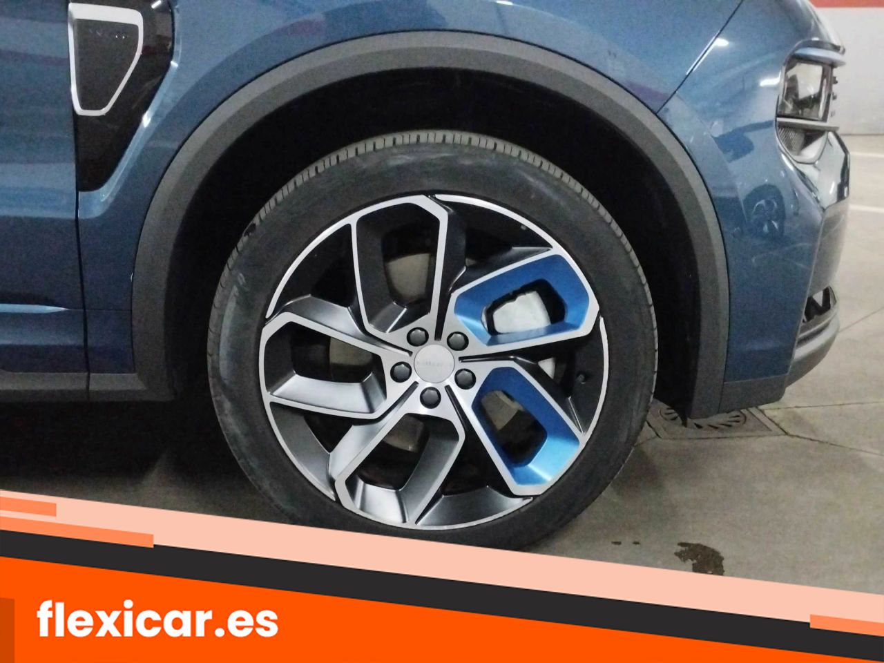 Foto LYNK&CO 01 17
